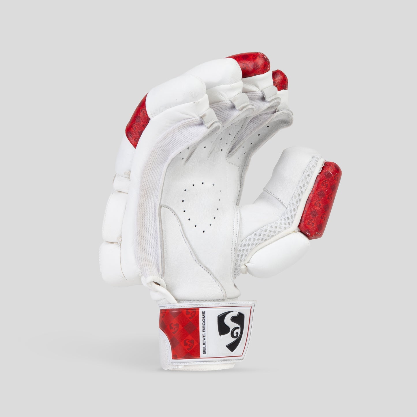 SG Test Batting gloves