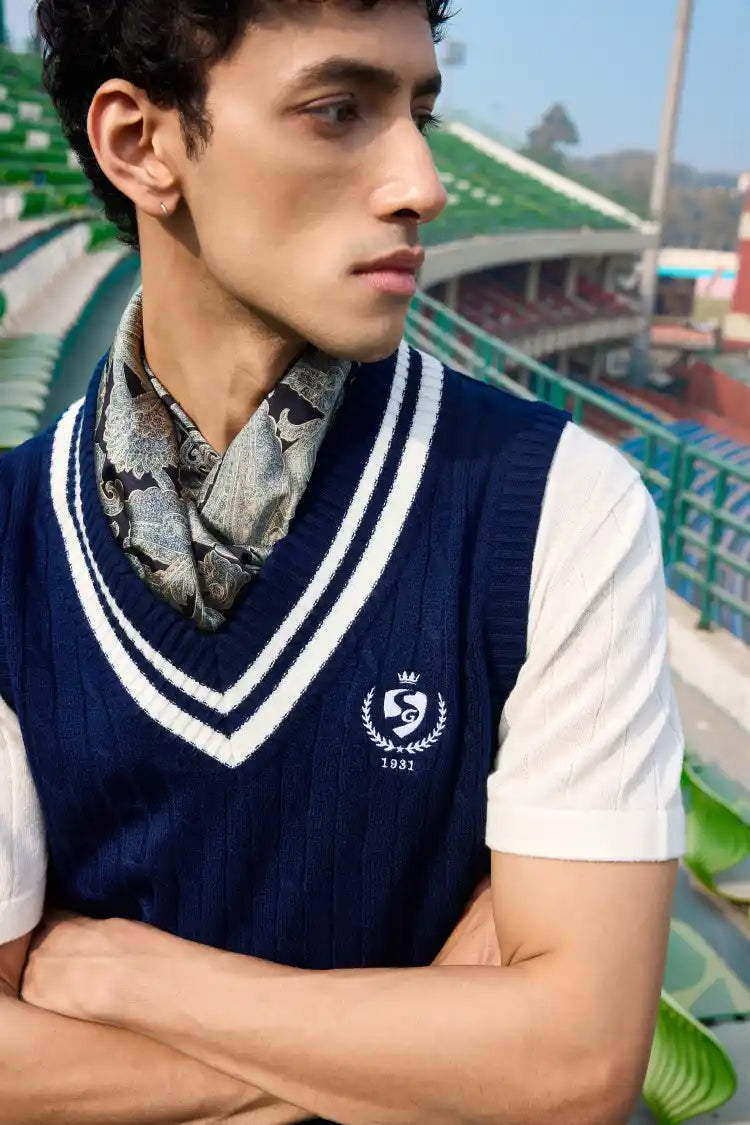 Signature Sleeveless Pullover (Navy)