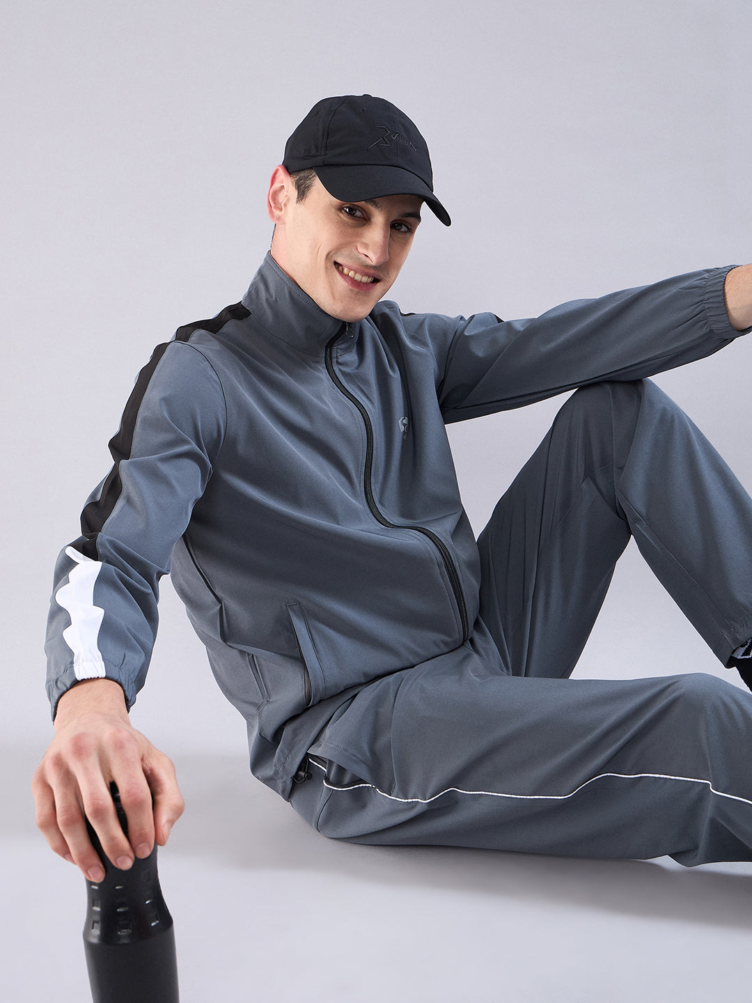 SG Men's H1MTS8097 Tracksuit