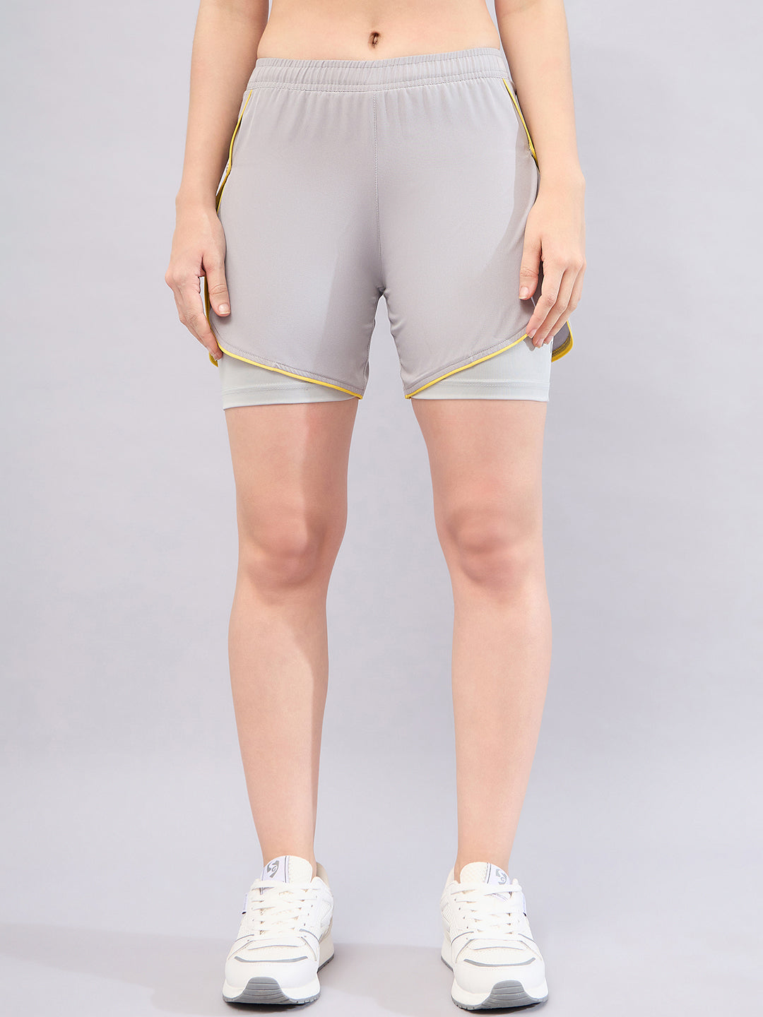 SG Women's H1WS8061 Shorts