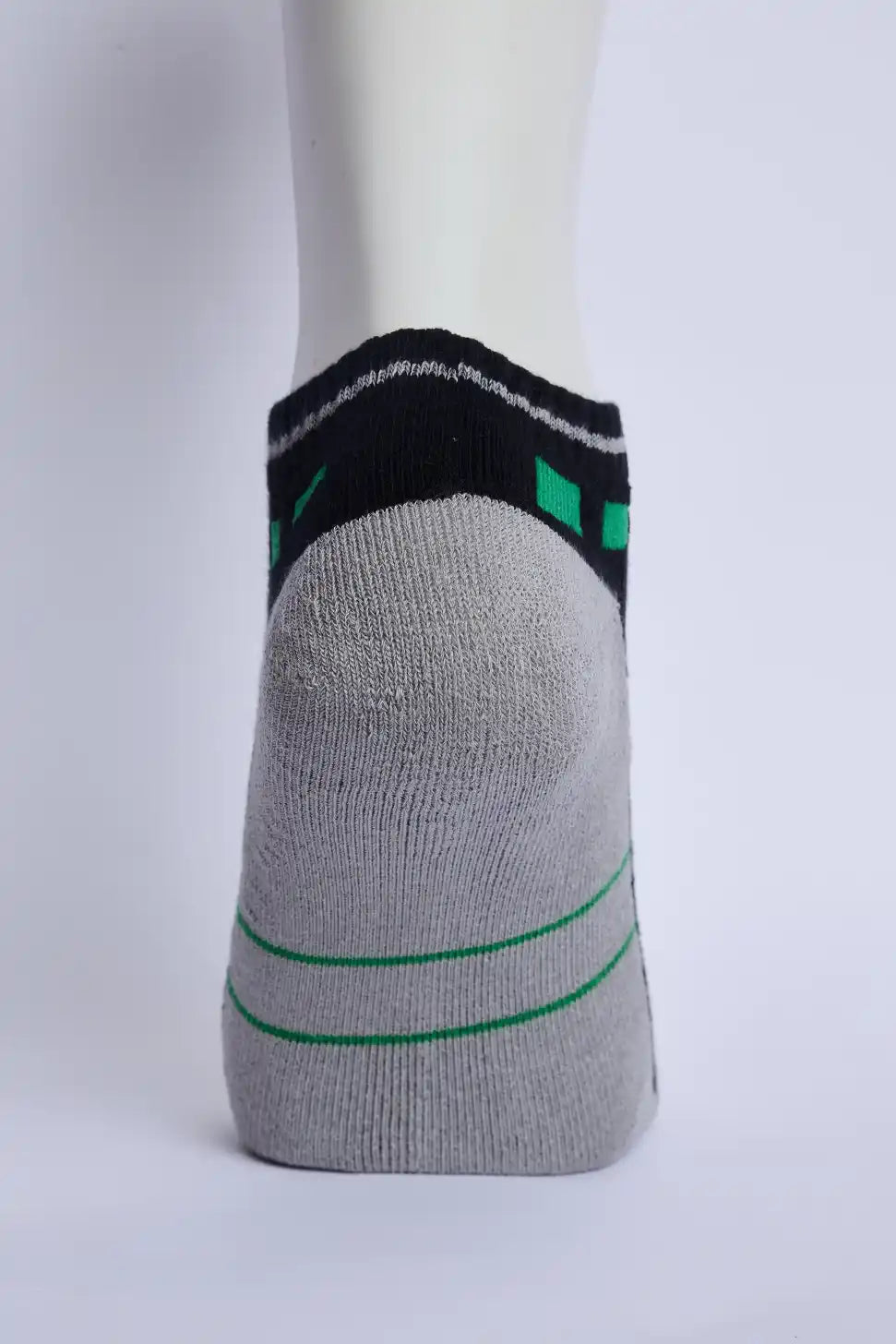 Jump Men’s Half Terry Sneaker Socks – Black & Light Grey