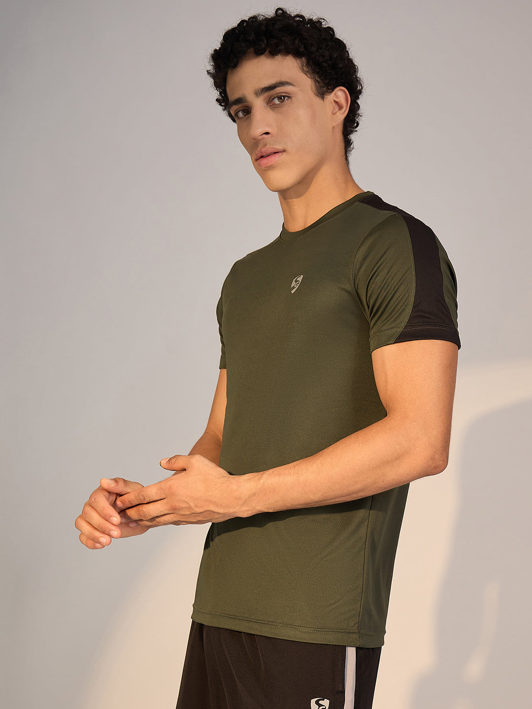 T-SHIRT MEN SG H3MT8208 OLIVE