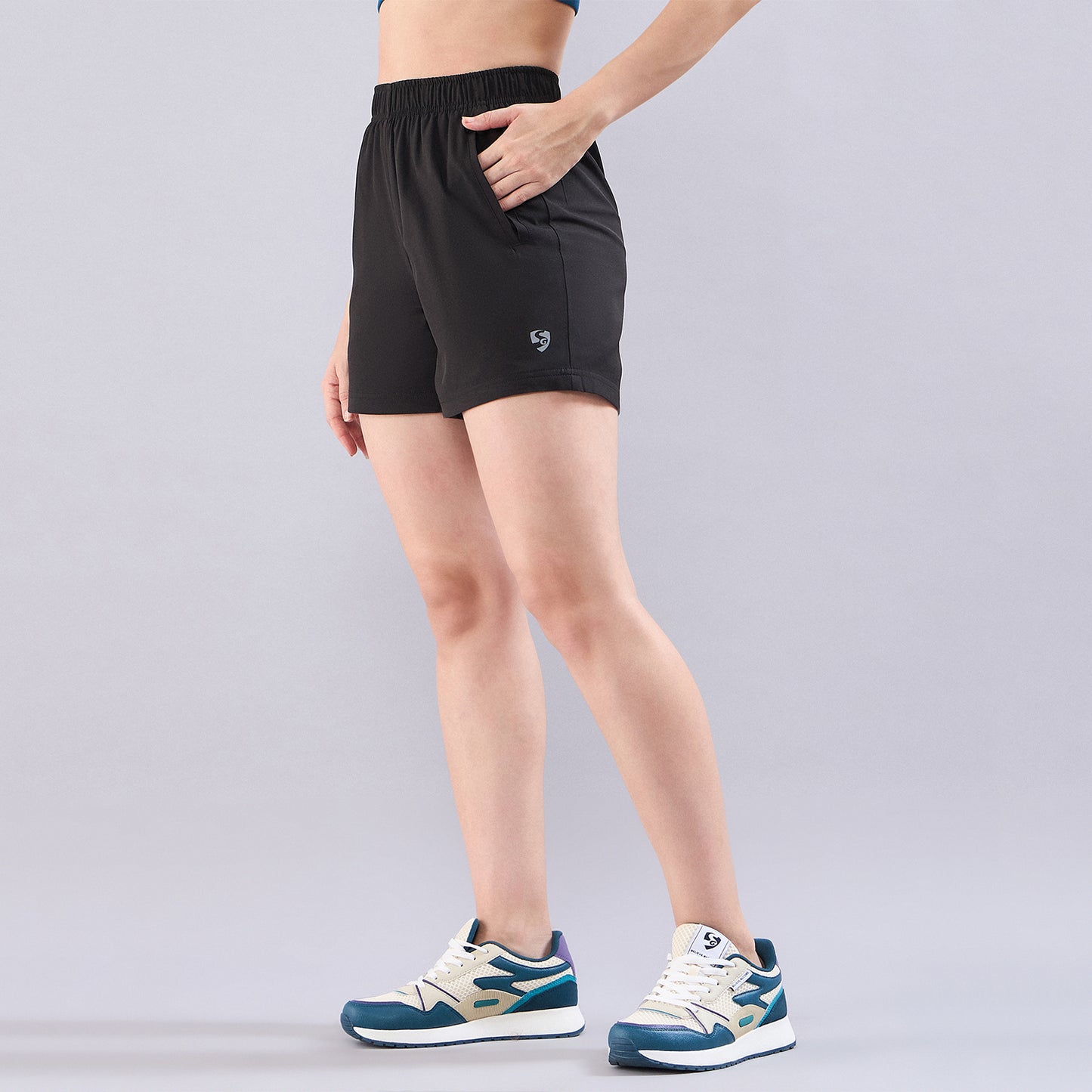 SG Women's H2WS8063 Shorts