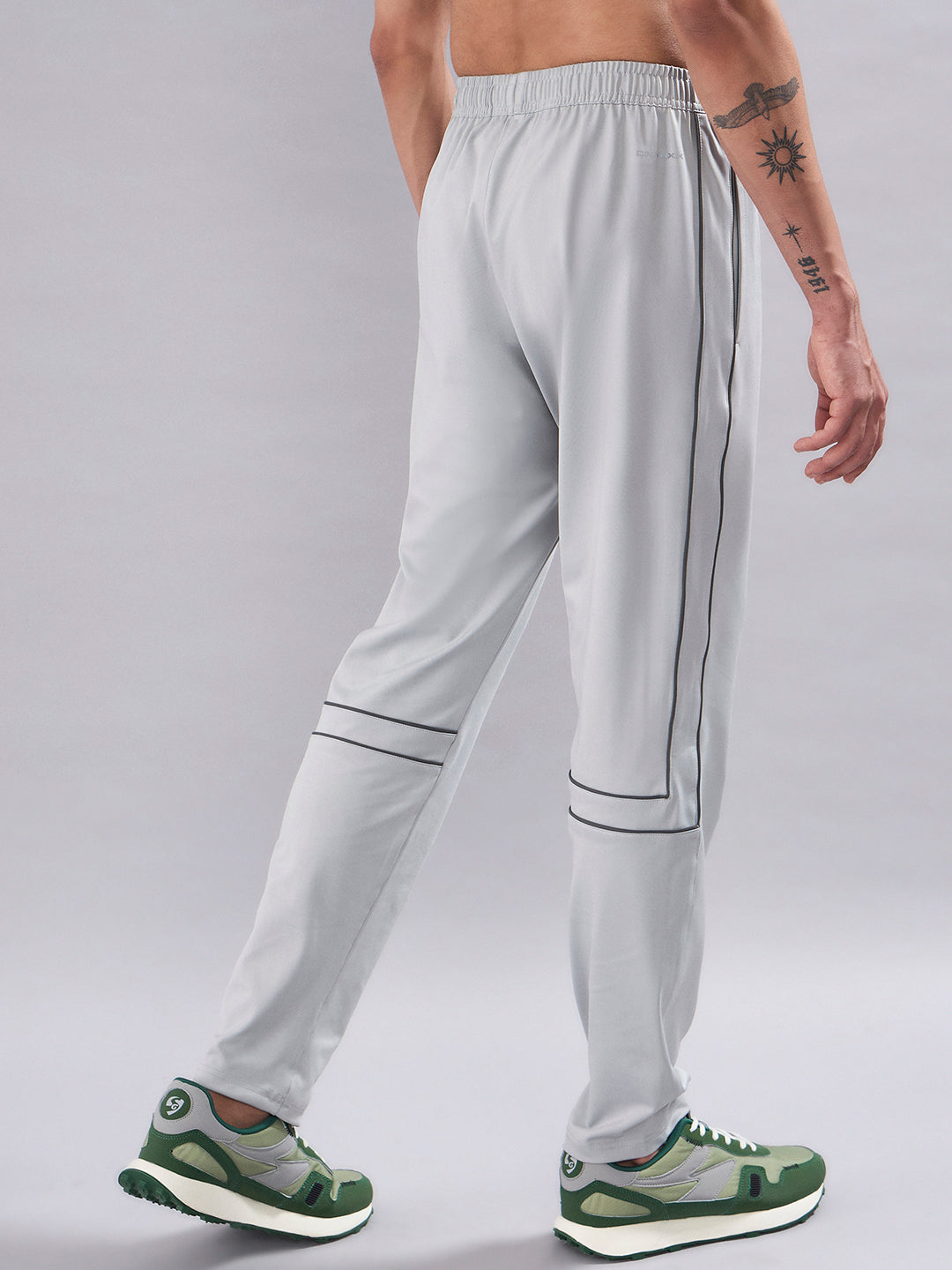 SG Men's H1MTP8156 Track Pant