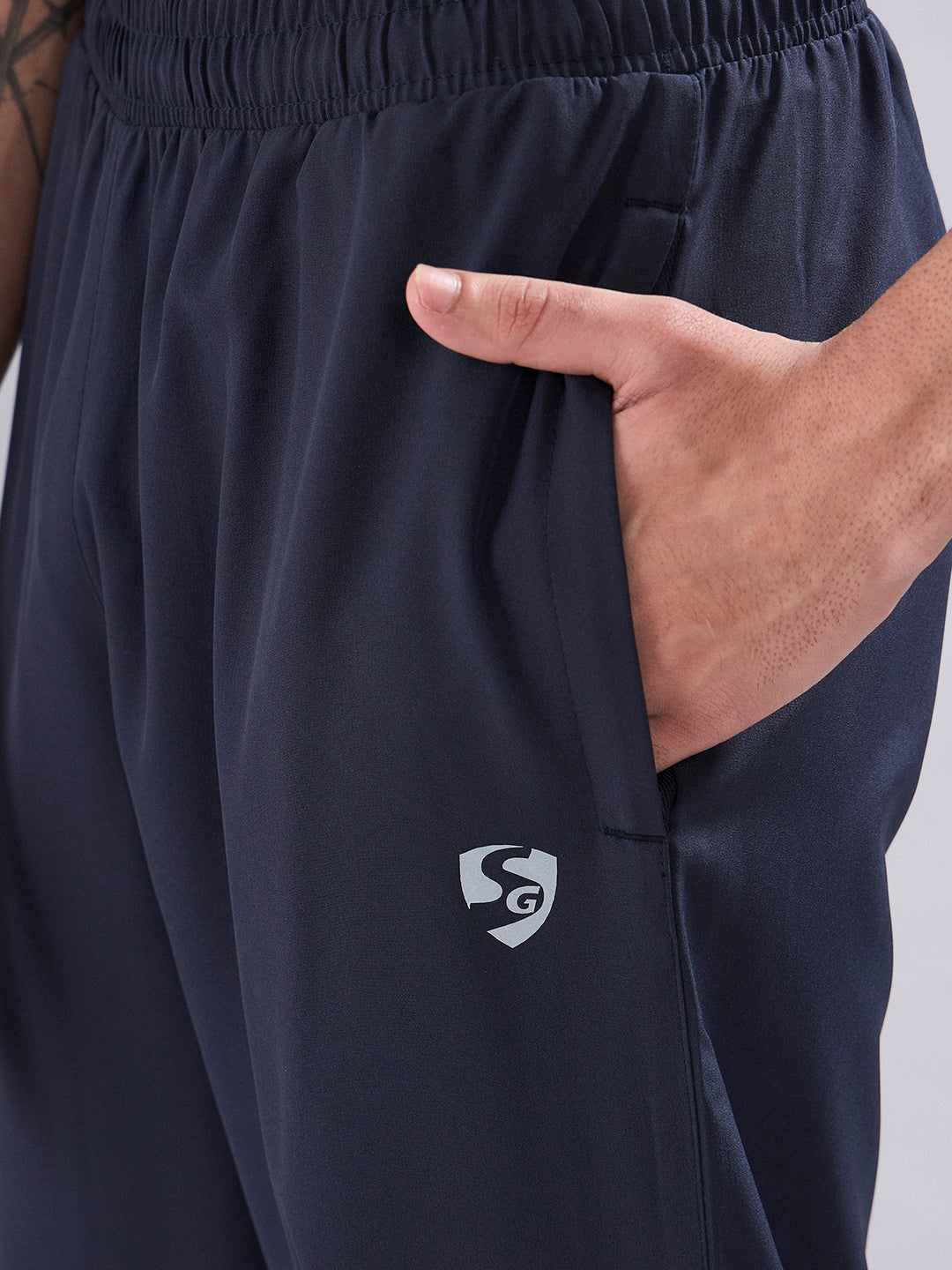 SG Men's H1MTP8158 Track Pant