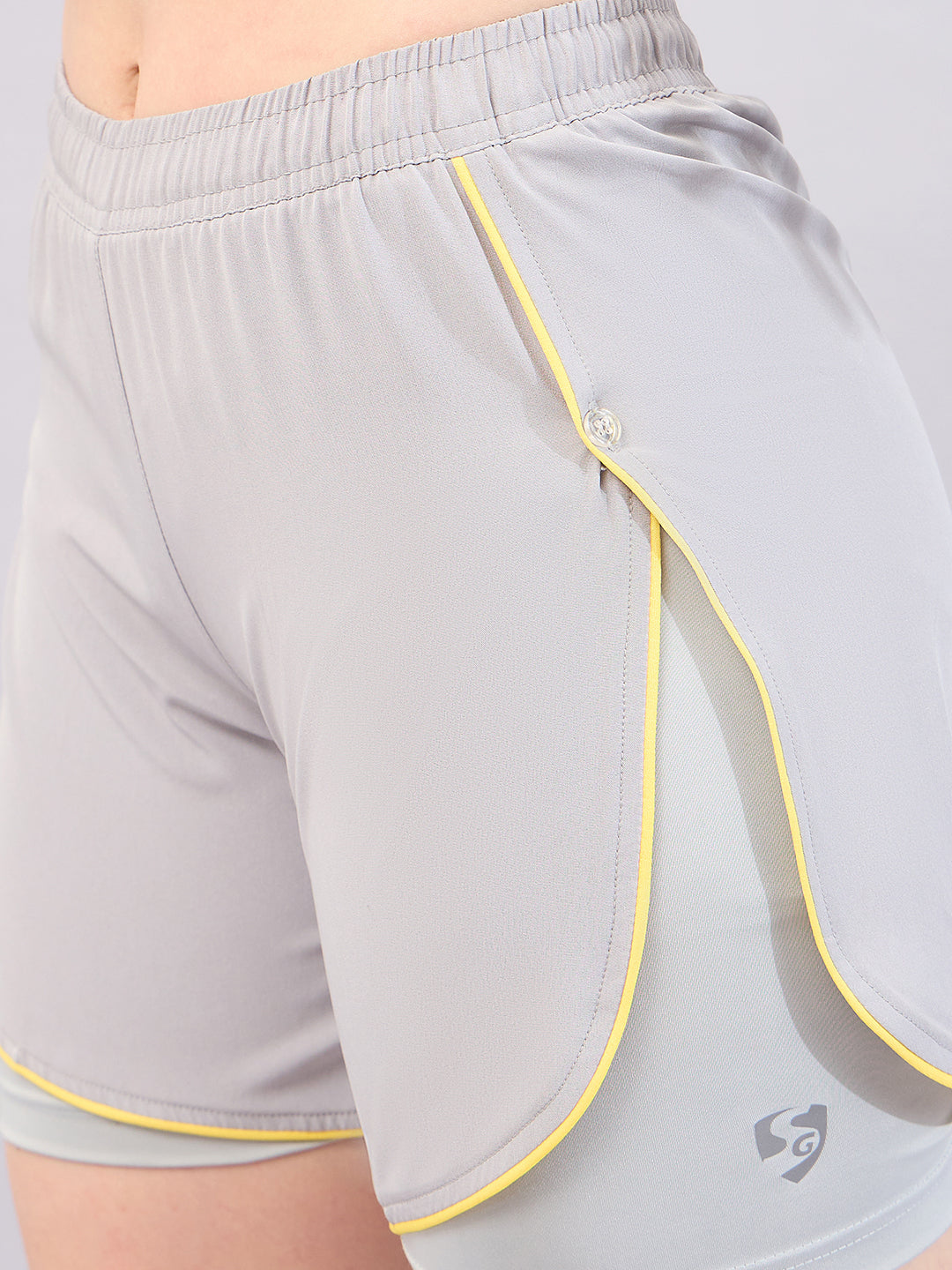 SG Women's H1WS8061 Shorts