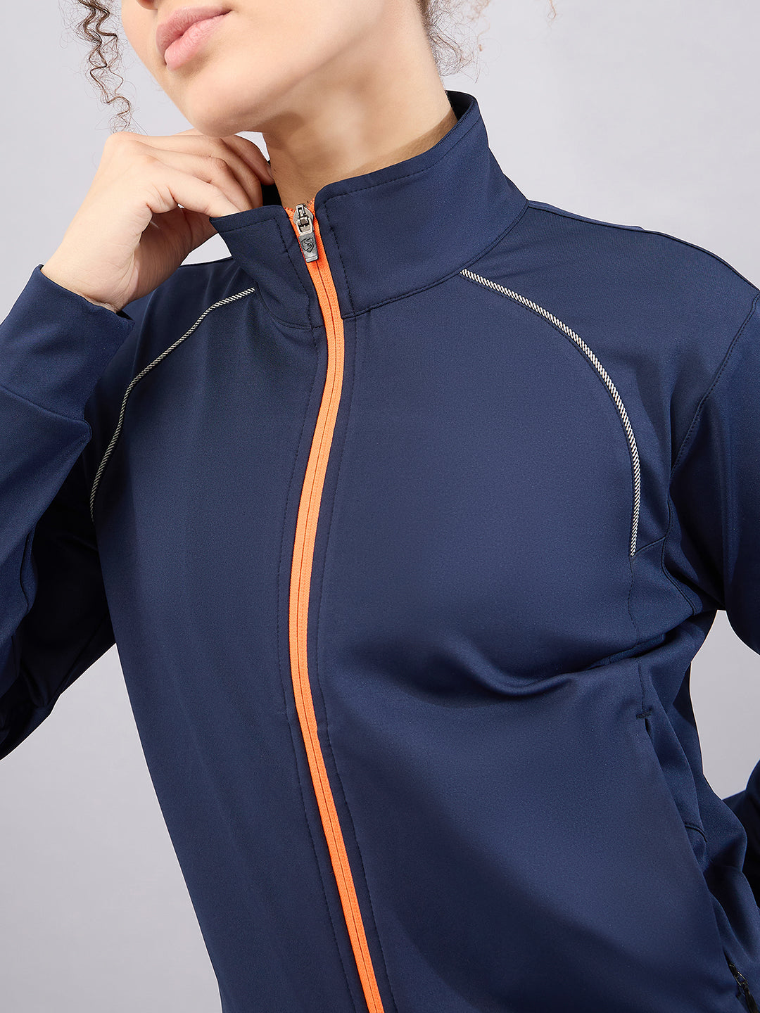 SG Women's H1WJ8056 Jacket