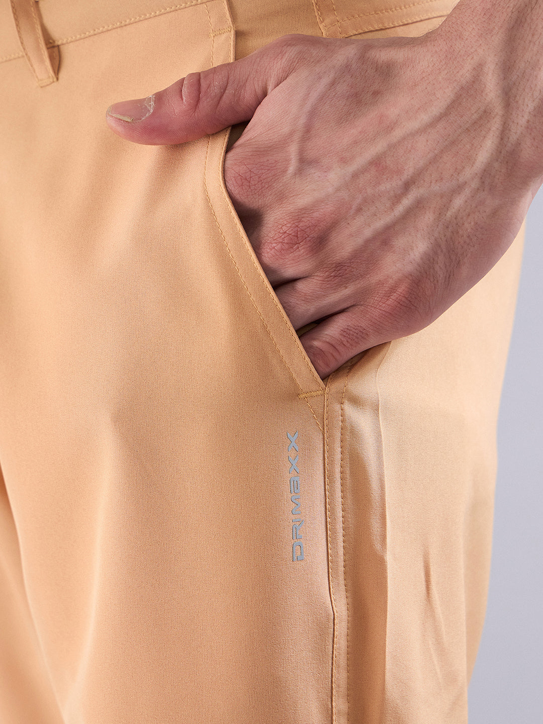 SG Men's H1MTP8036 Track Pant