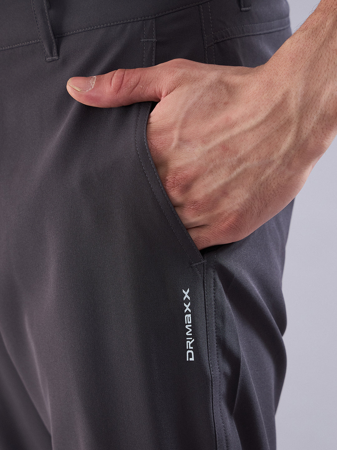 SG Men's H1MTP8036 Track Pant