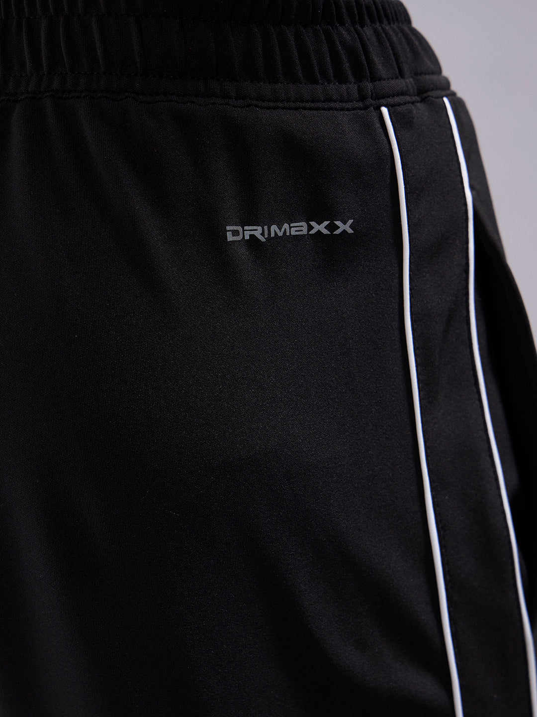 SG Men's H1MTP8156 Track Pant