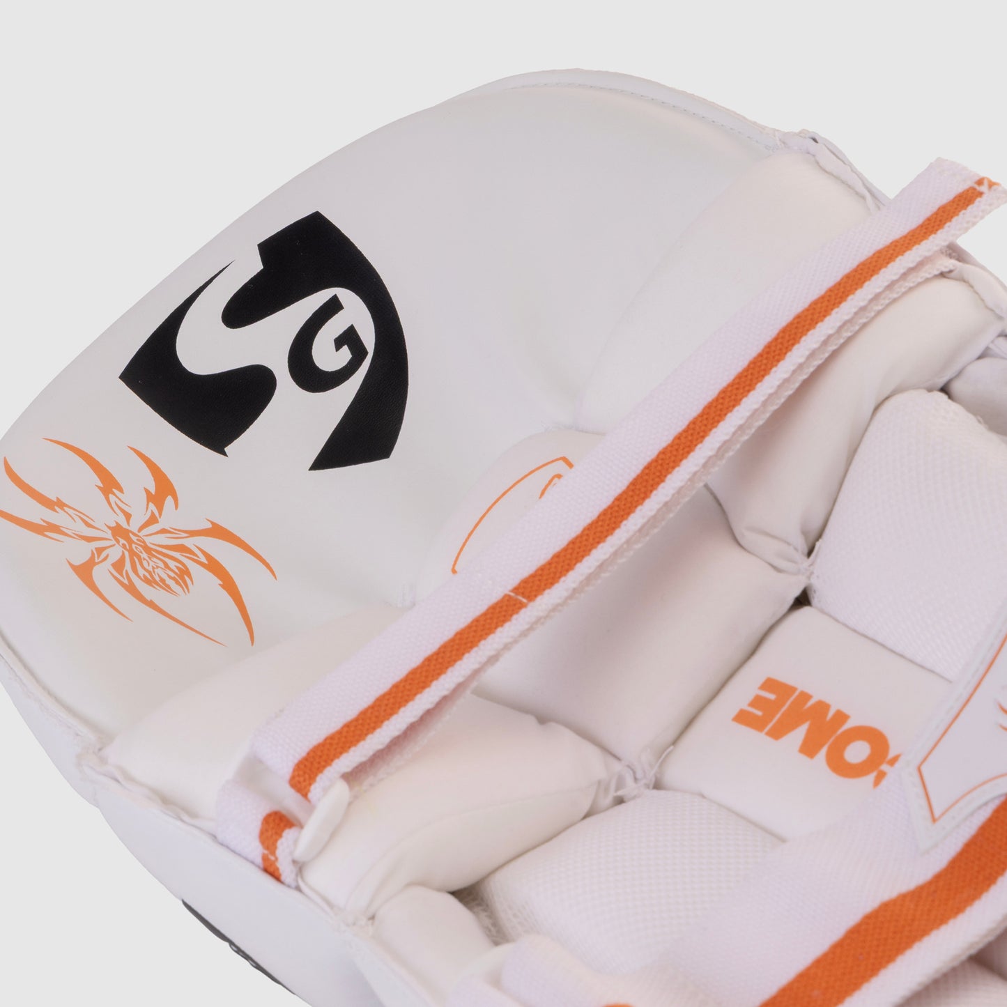 SG RP Club Batting Legguard