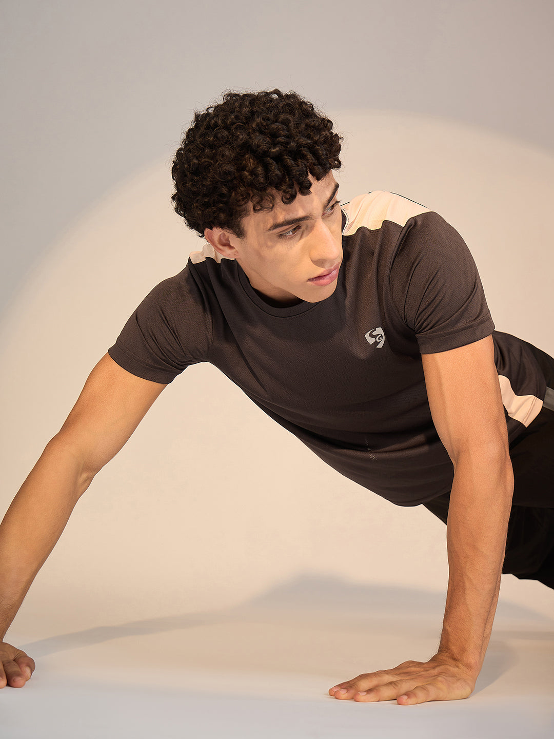 T-SHIRT MEN SG H3MT8209 CLAY/PEACH