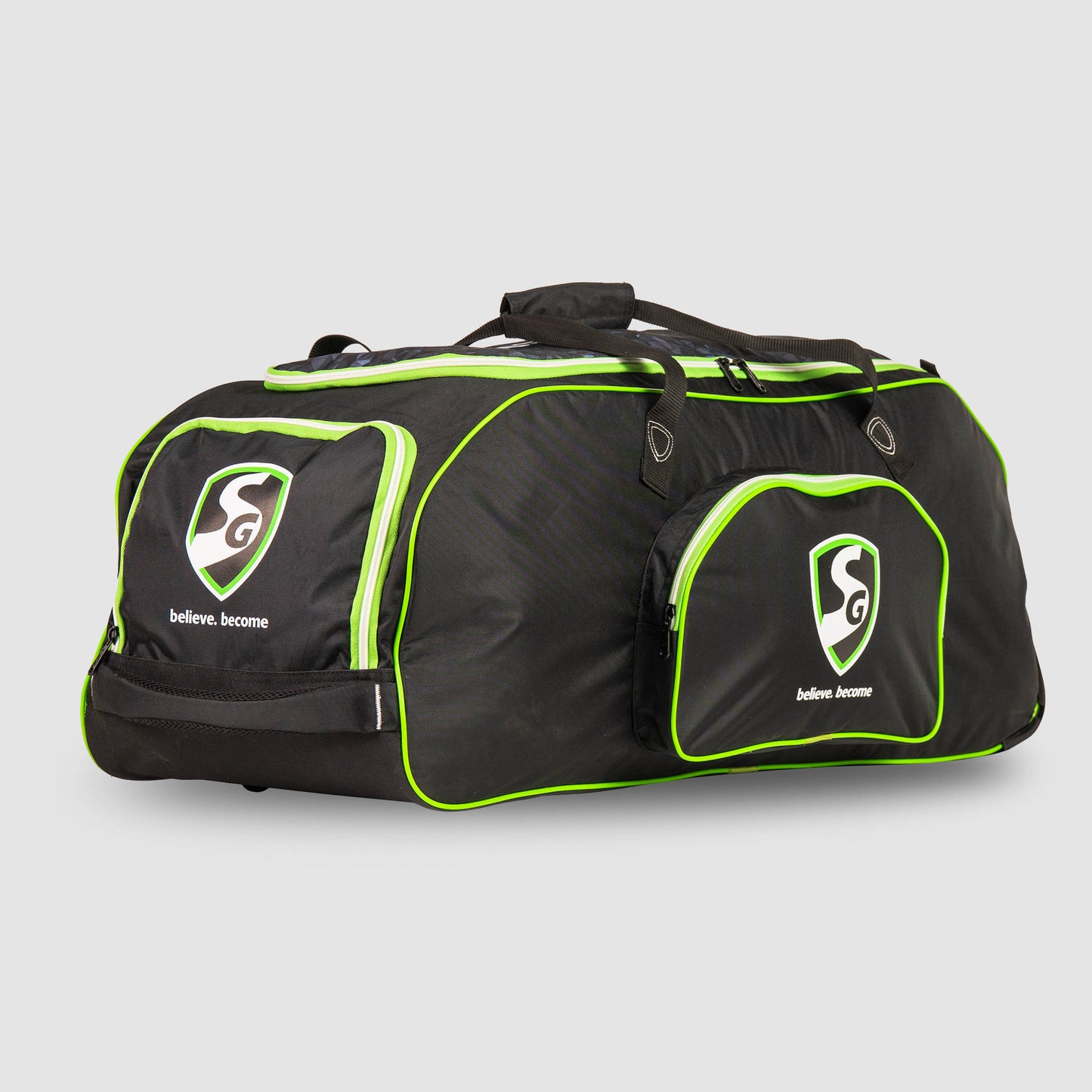 SG Smartpak 2.0 Wheelie Cricket Kit Bag