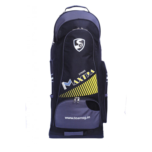 SG Maxtra Strike kit bag with shoe compartment