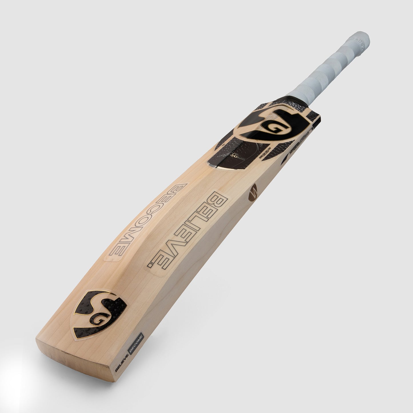 SG King Cobra™ English Willow Cricket Bat
