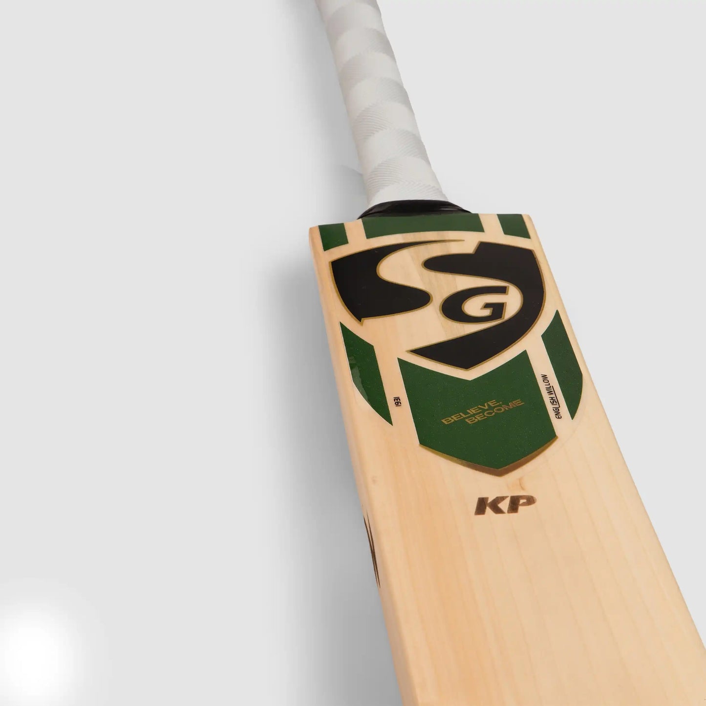 SG KP (Krunal Pandya) English Willow Cricket bat