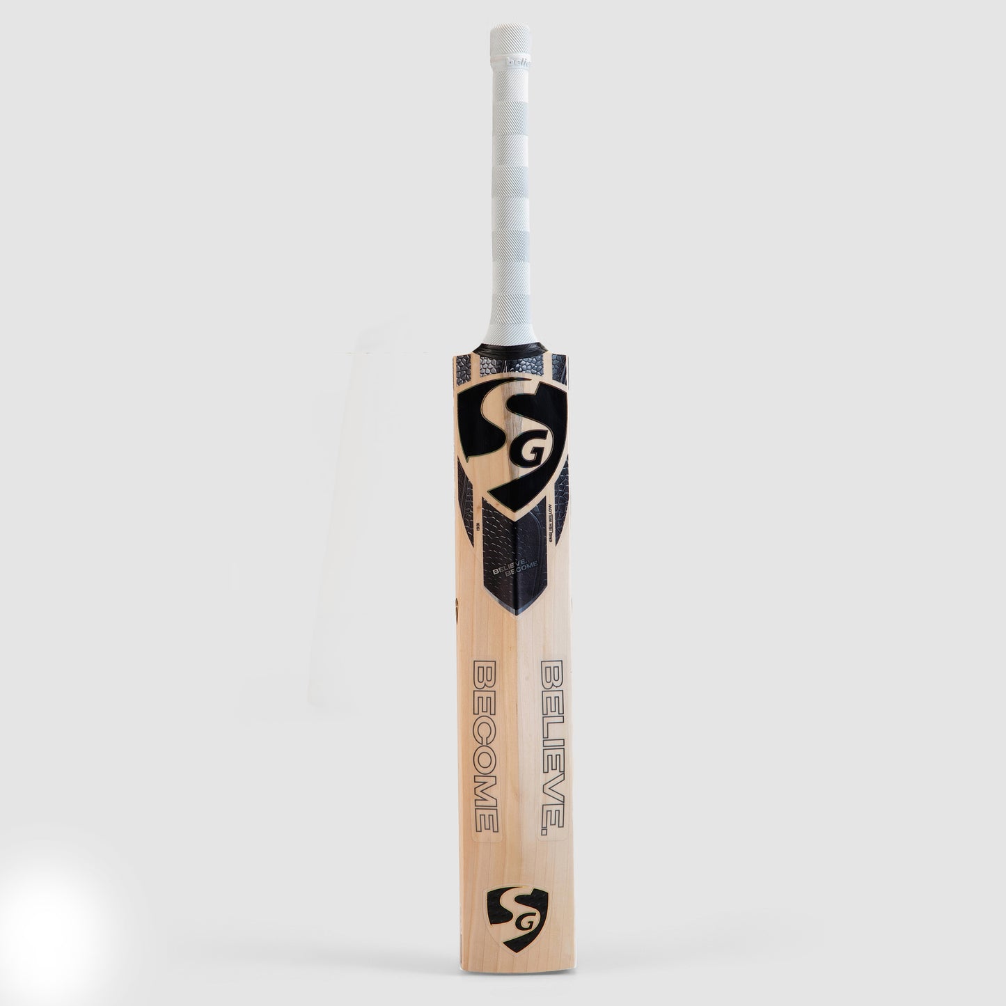 SG King Cobra™ English Willow Cricket Bat