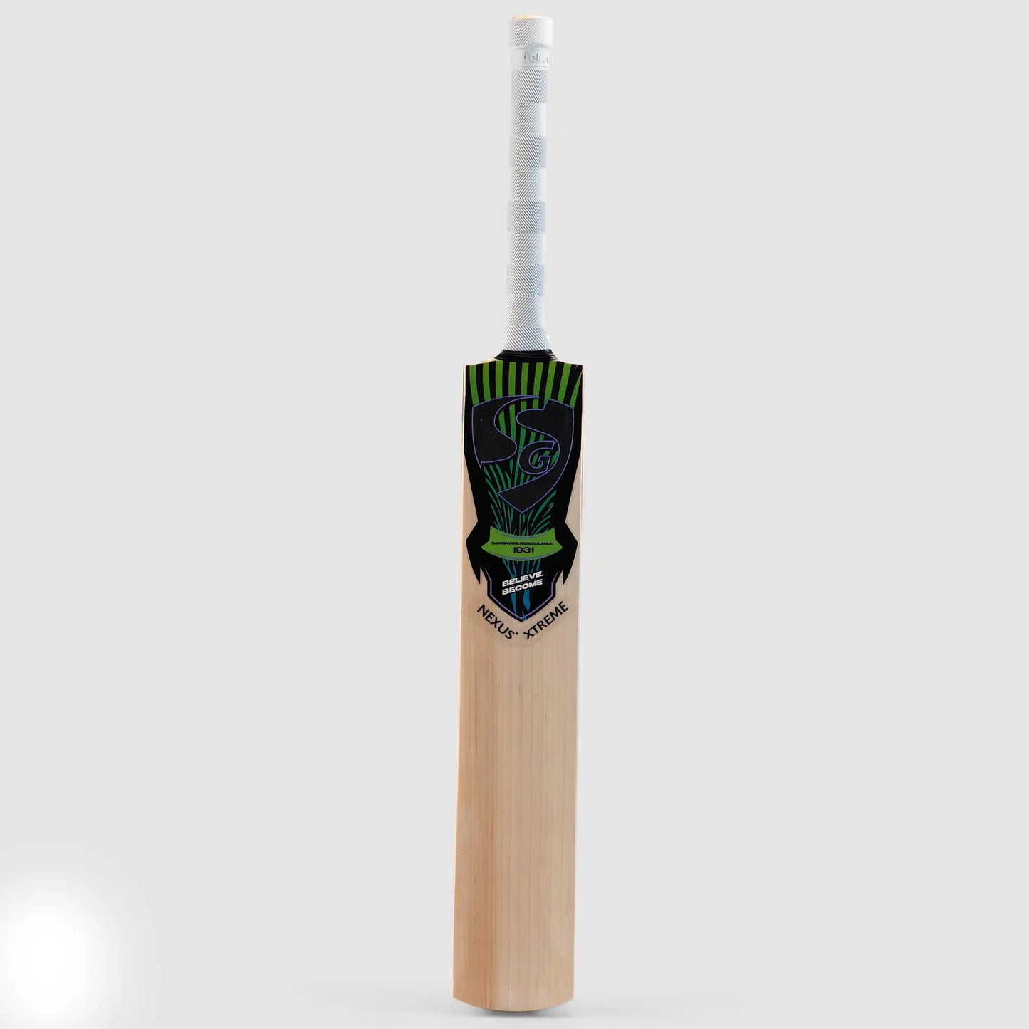 SG Nexus® Xtreme English Willow Cricket Bat