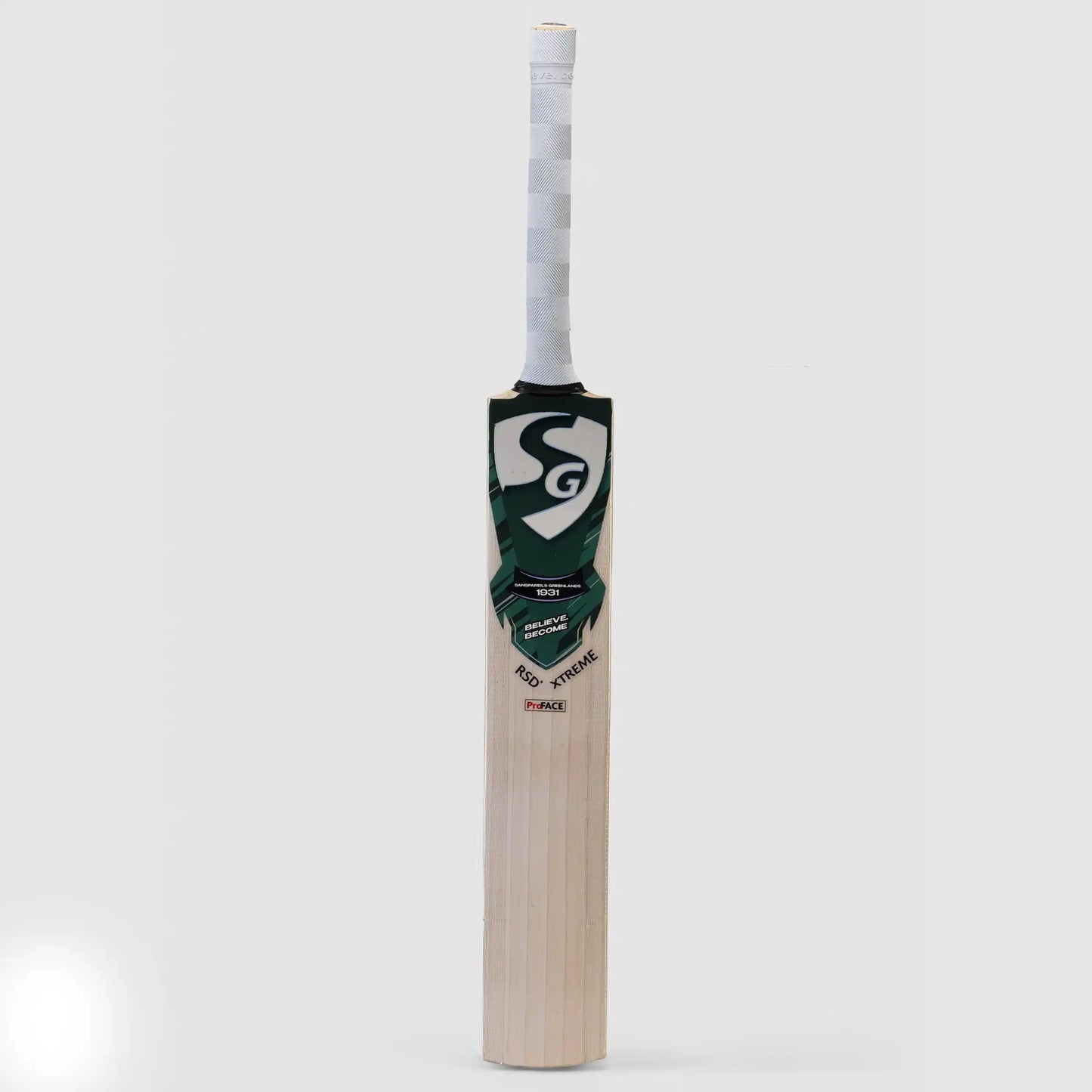 SG RSD Xtreme® English Willow Cricket Bat