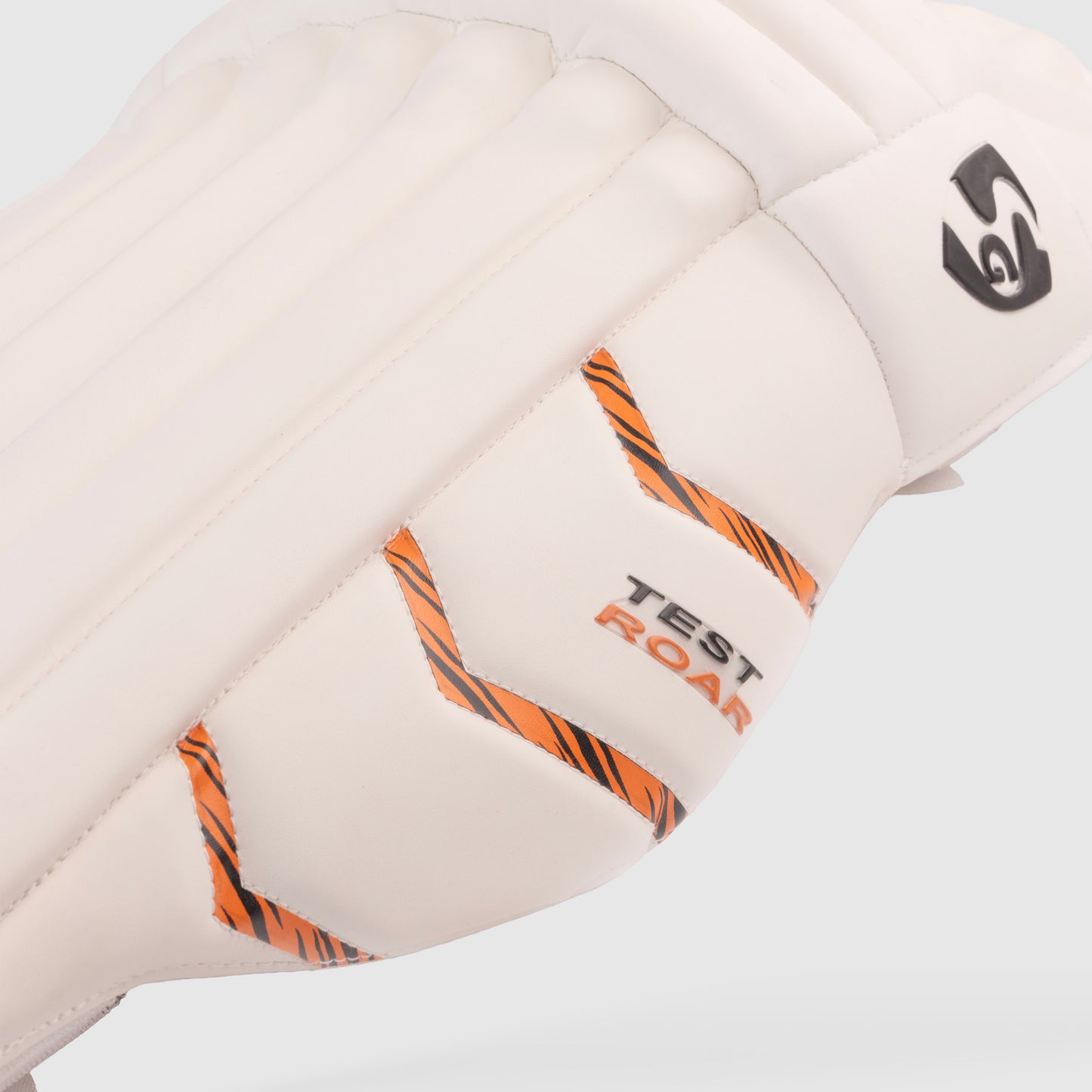 SG Test Roar Batting Legguard