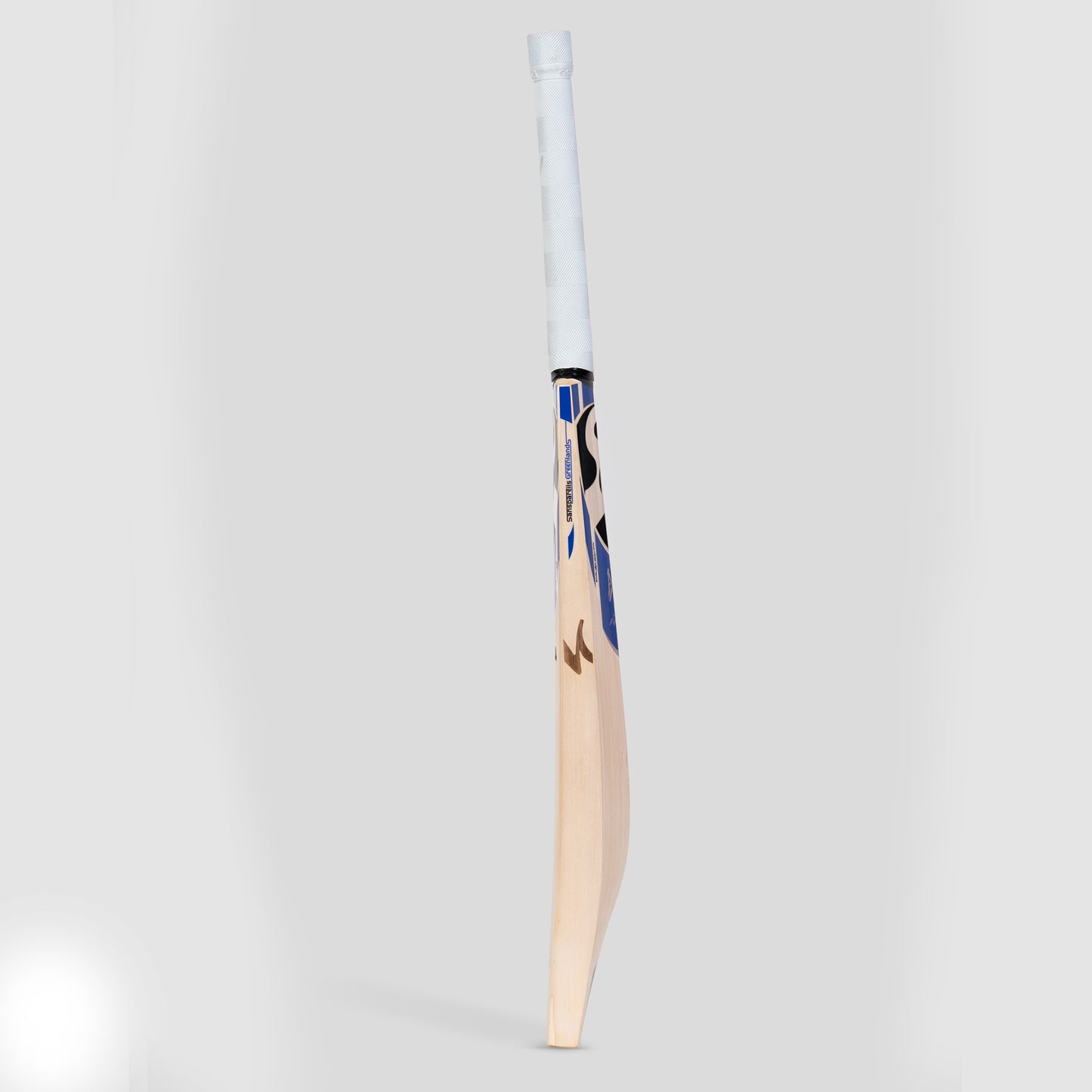 SG Axar Player English Willow bat