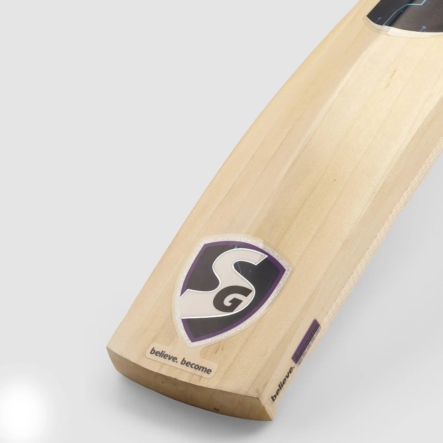 SG Smart Willow English Willow Cricket Bat with SG|Str8bat Sensor
