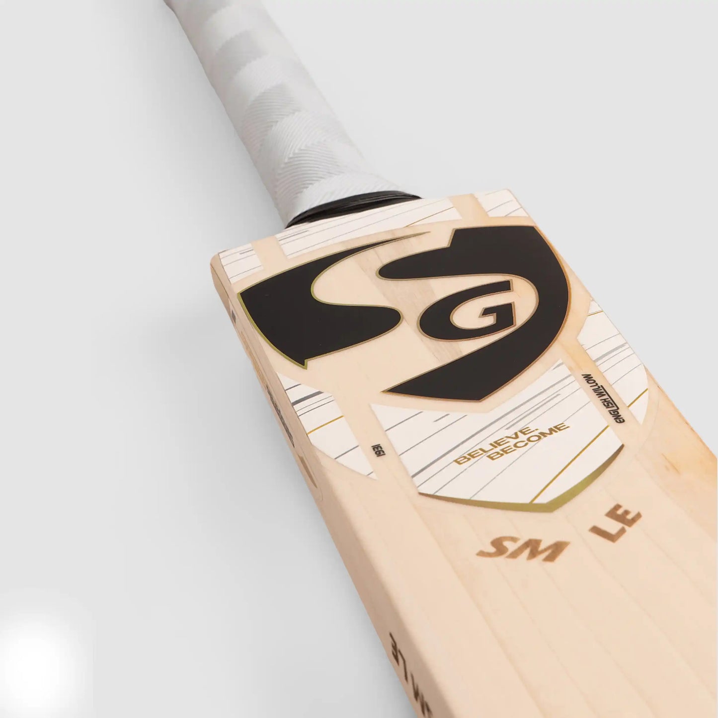 SG SM LE English Cricket Bat