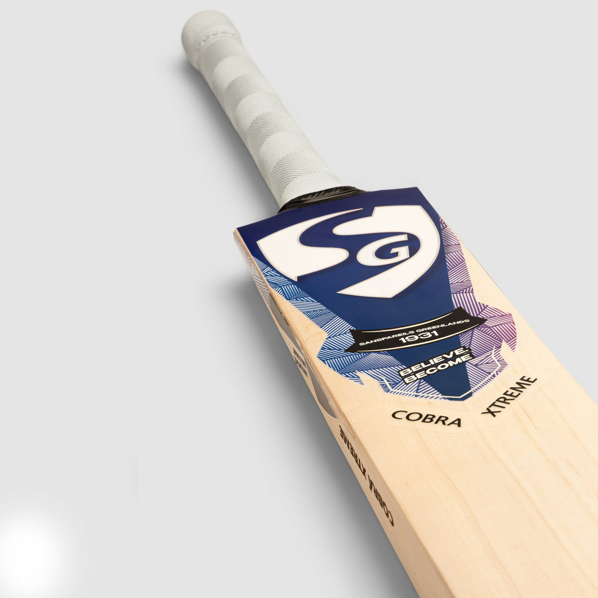 SG Cobra™ Xtreme English Willow Cricket Bat