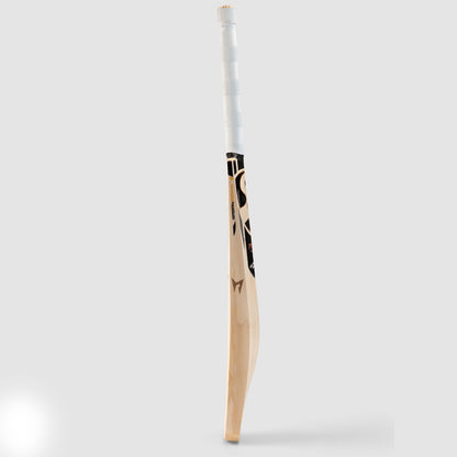 Cricket Bat SG Kung Fu Pandya