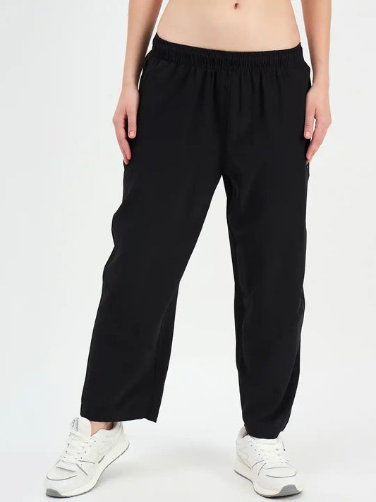 SG H1WTP83471 Women Black Track Pant