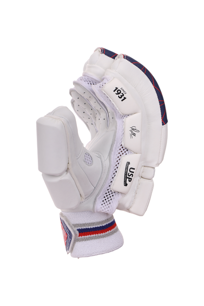 SG KLR 1 Batting gloves