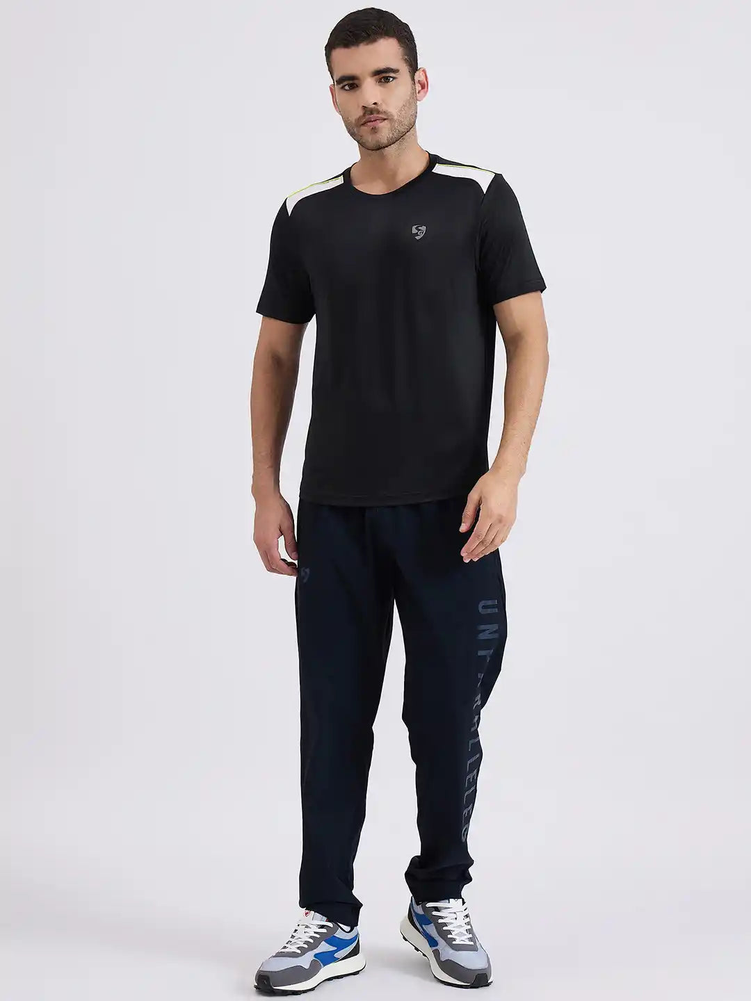 SG H1MTP84021 Men Navy Track Pant