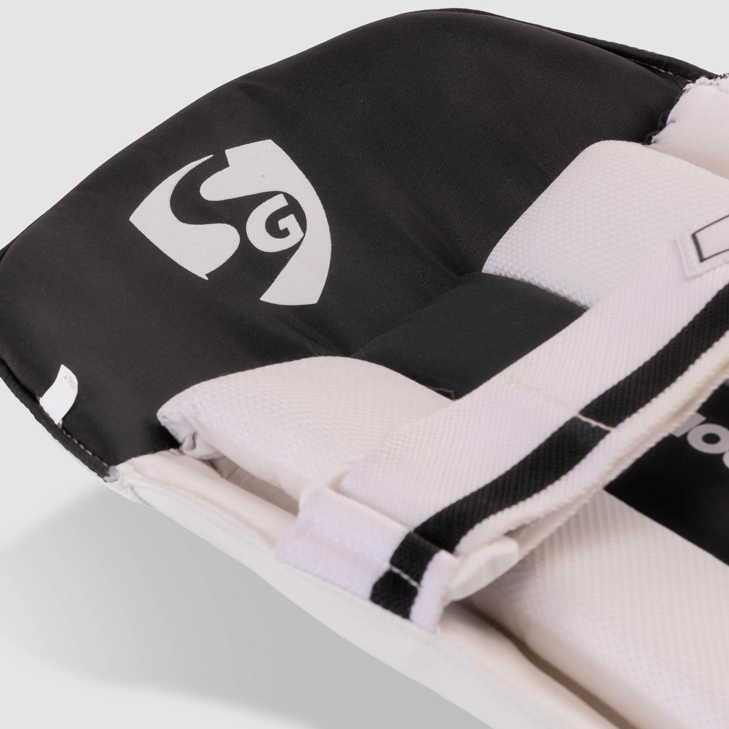 SG Super Test Cricket Wicket keeping Leg-guard ( Wicket keeping Pad)