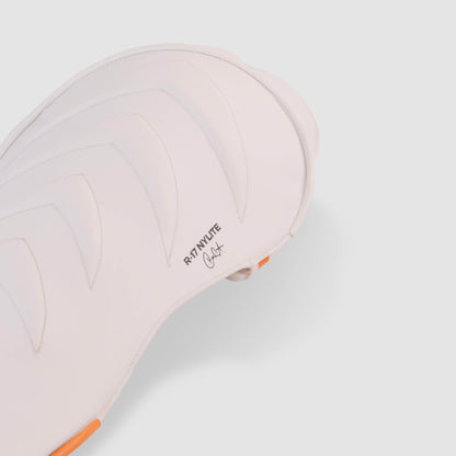 SG R-17 Wicket Keeping Legguard
