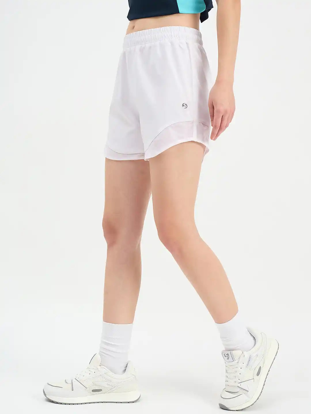 SG H1WS83302 Women White Shorts