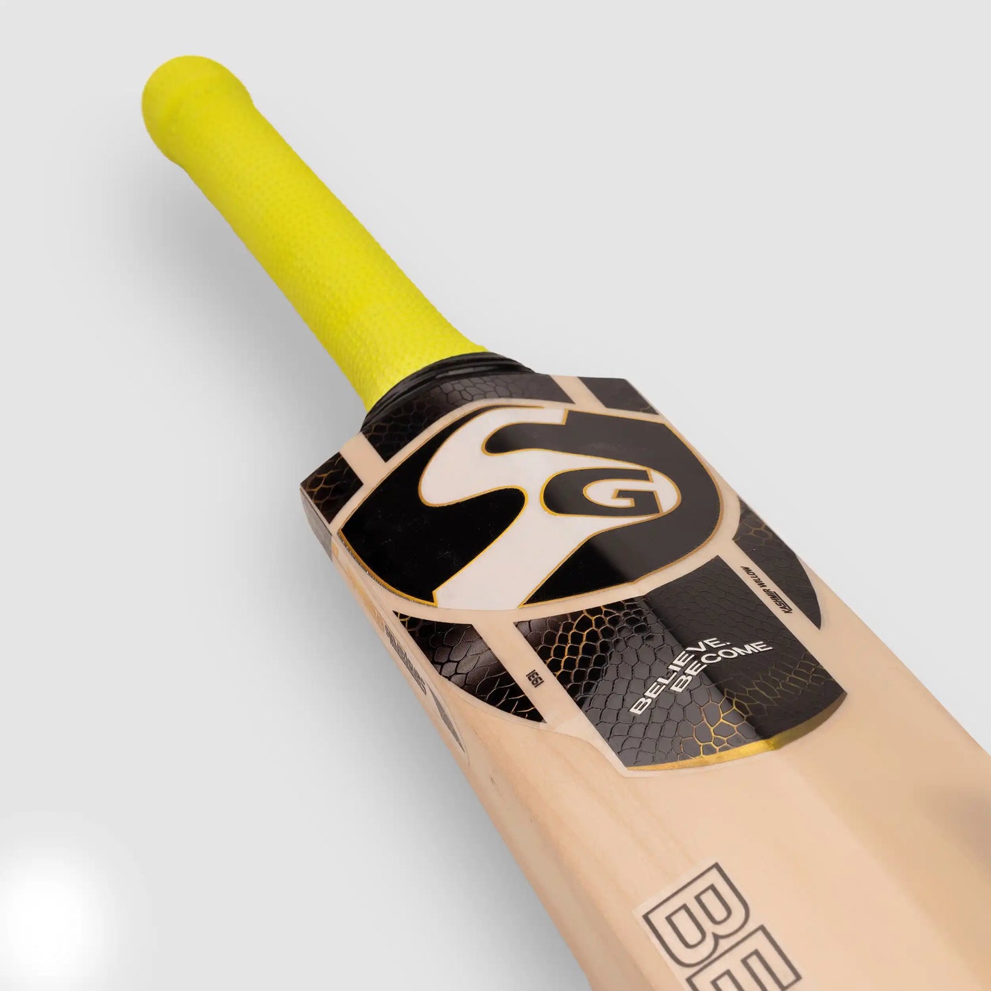 SG Phoenix Xtreme Kashmir Willow Cricket Bat