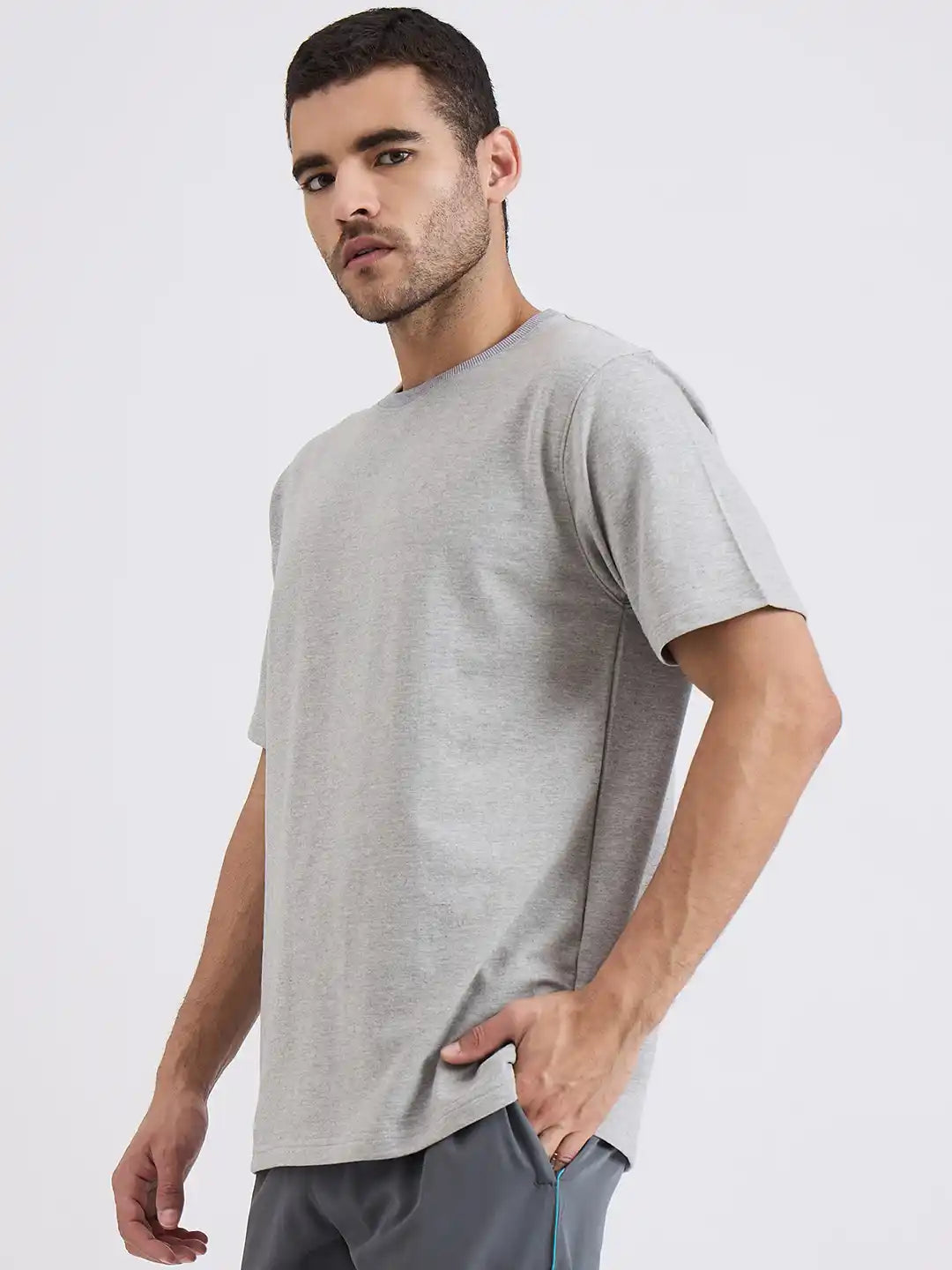 SG H2MT84192 Men Grey Melange T-Shirt