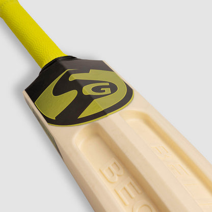 SG Foam Fury Neox Plastic Bat