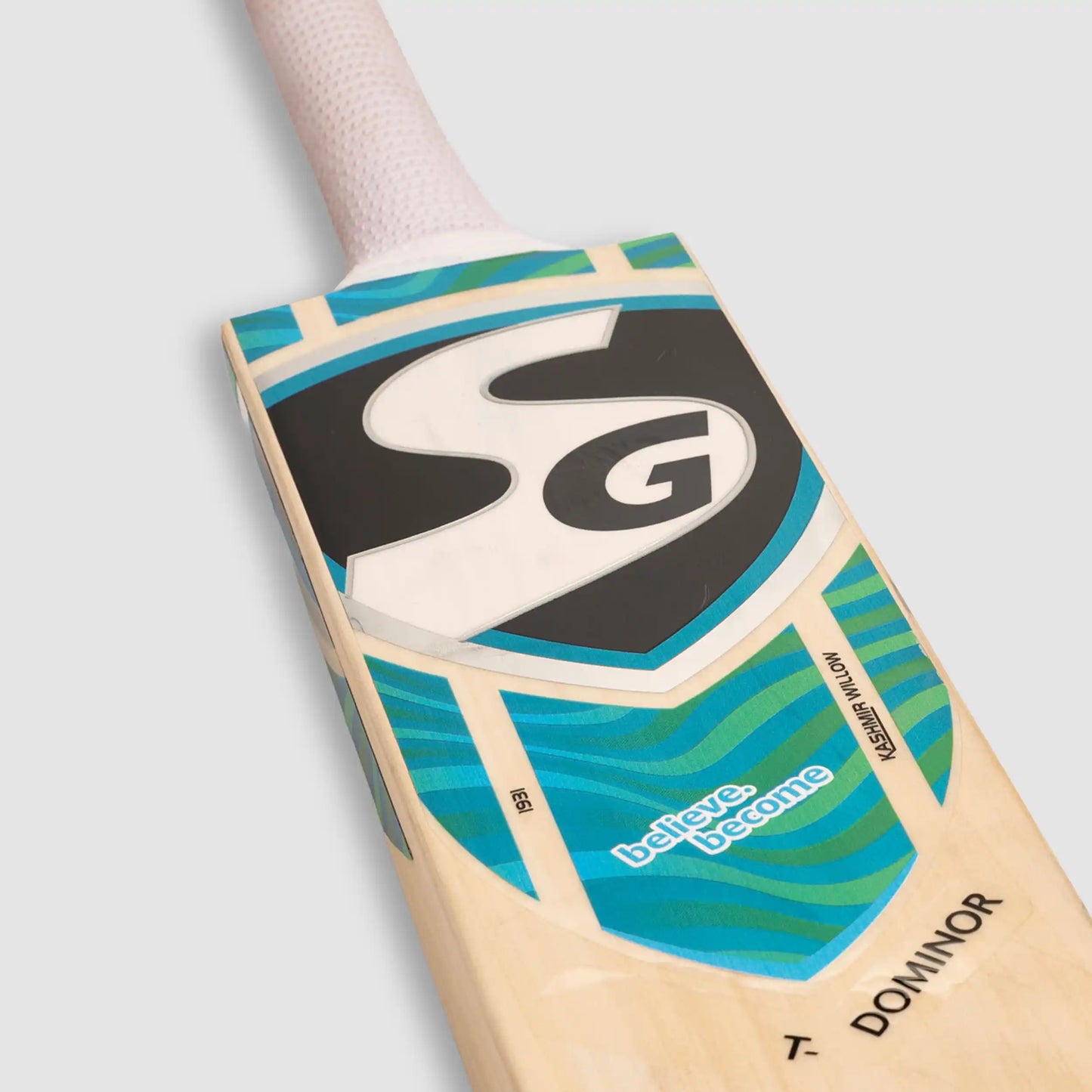 SG T-Dominor Scoop Cricket Bat - Kashmir Willow