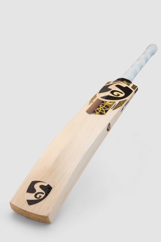SG Riyan Parag English Willow bat