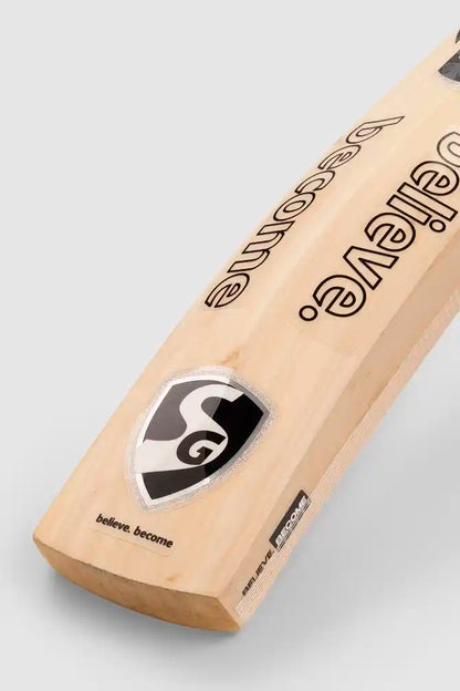 SG Titan 2.0 Kashmir Willow Bat