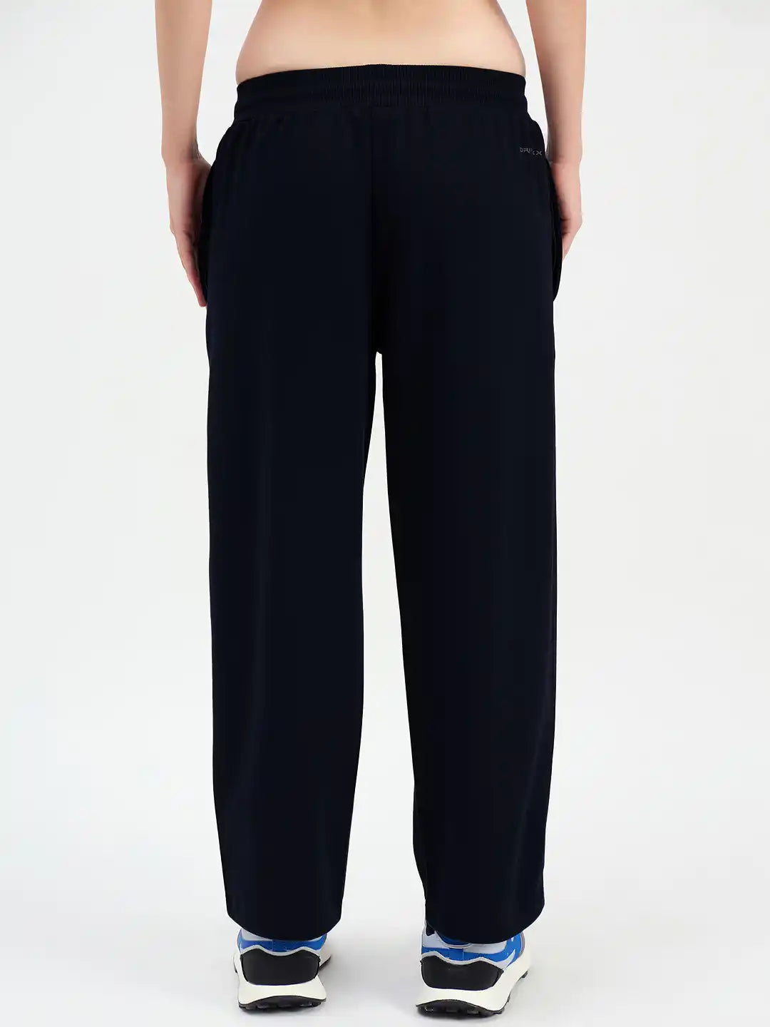SG H2WTP83481 Women Black Track Pant