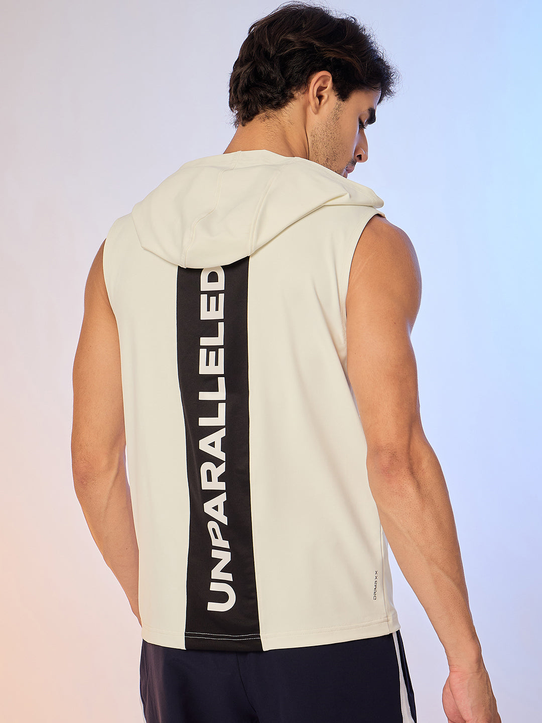 T.VEST MEN SG H3MV8200 WHITE