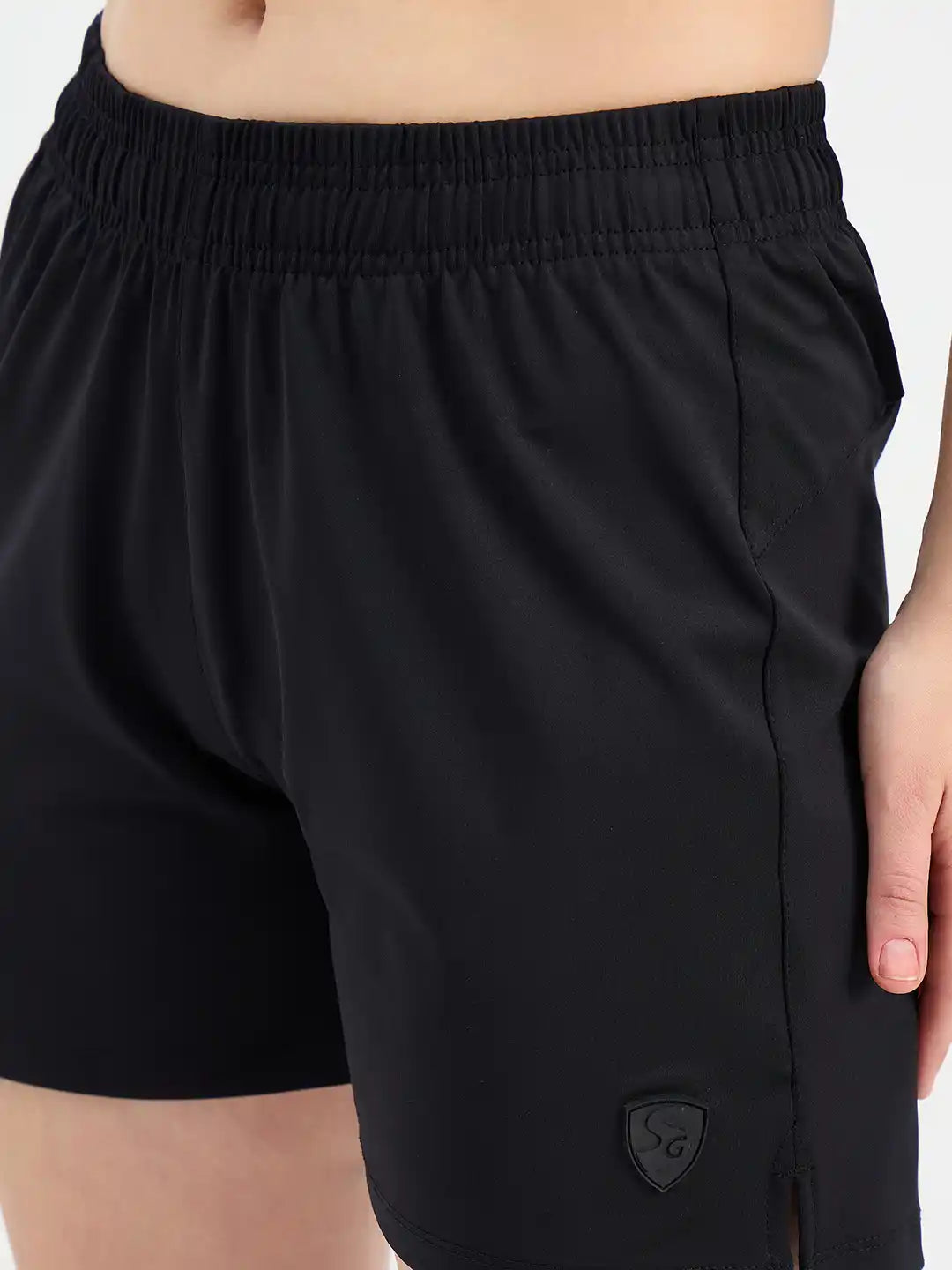 SG H2WS83291 Women Black Shorts