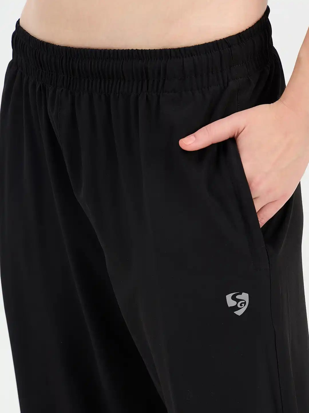 SG H1WTP83471 Women Black Track Pant