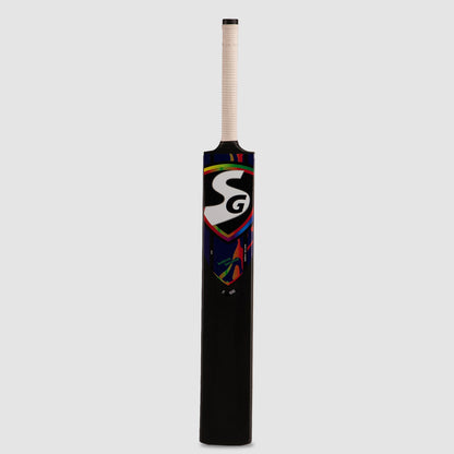 SG T-100 Plastic Bat