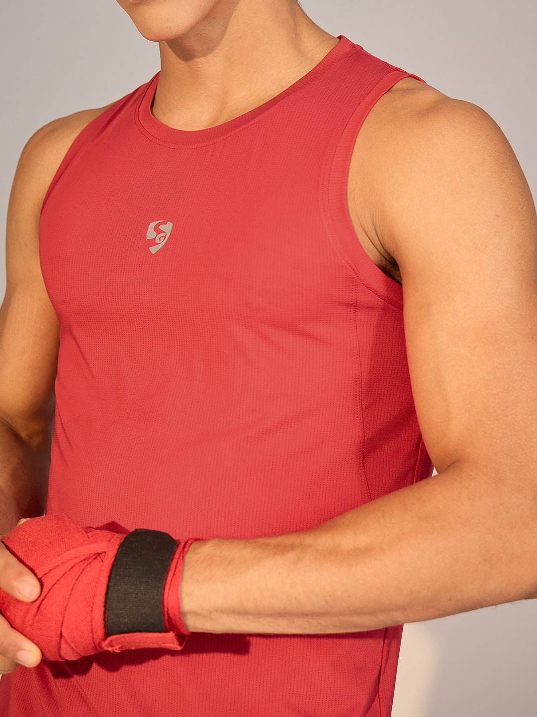 T.VEST MEN SG H3MV8202 RED