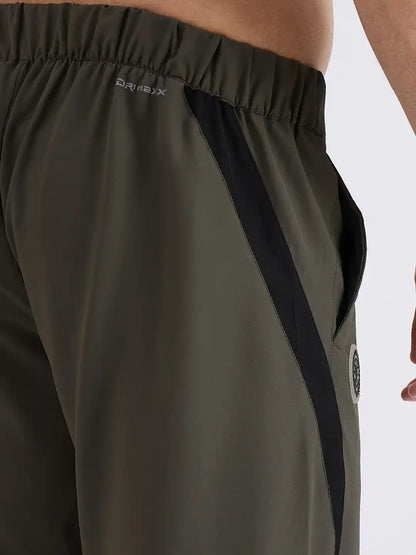 SG H1MS83902 Men Dry Leaf Shorts