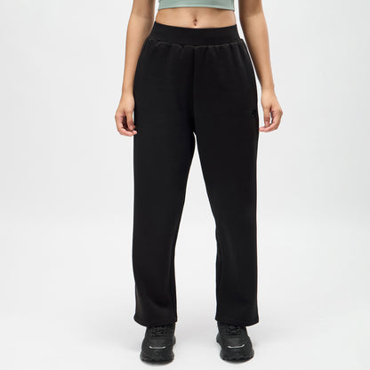 SG On Court Trackpant Loose Fit  - Women's