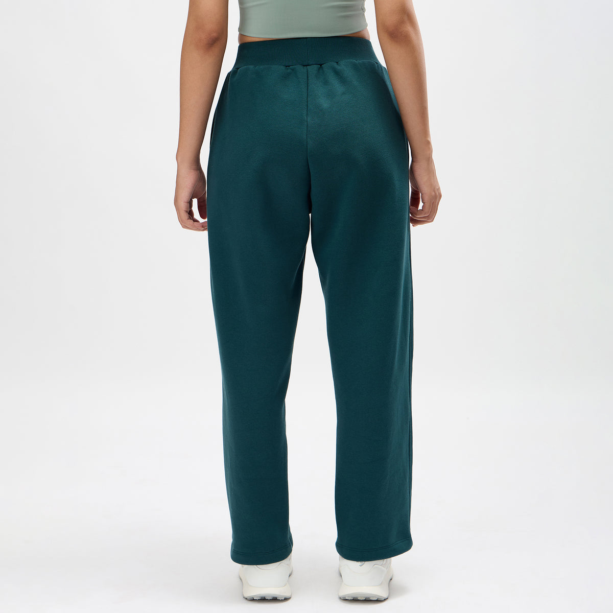 SG On Court Trackpant Loose Fit  - Women's